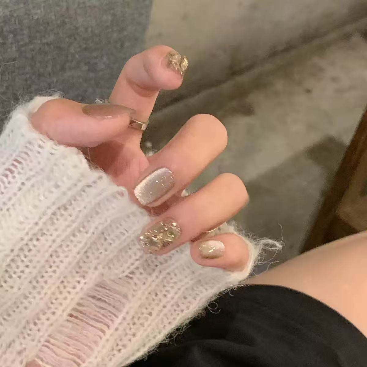 Nail Art Xs - 24 szt. Krótkie, minimalistyczne paznokcie w