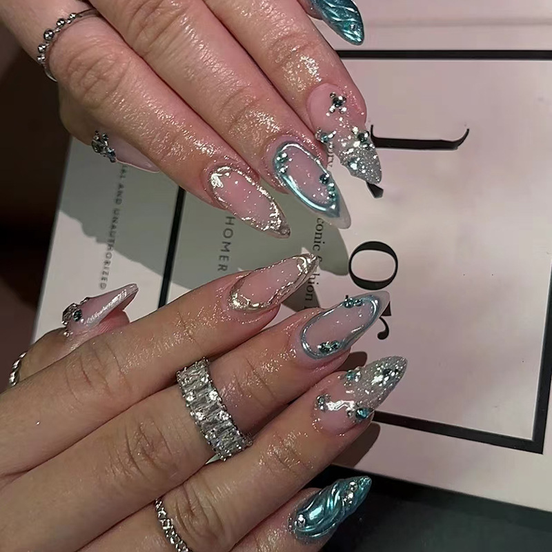 24 szt. Średniej długości sztu – Nail Art Xs recenzja i cena